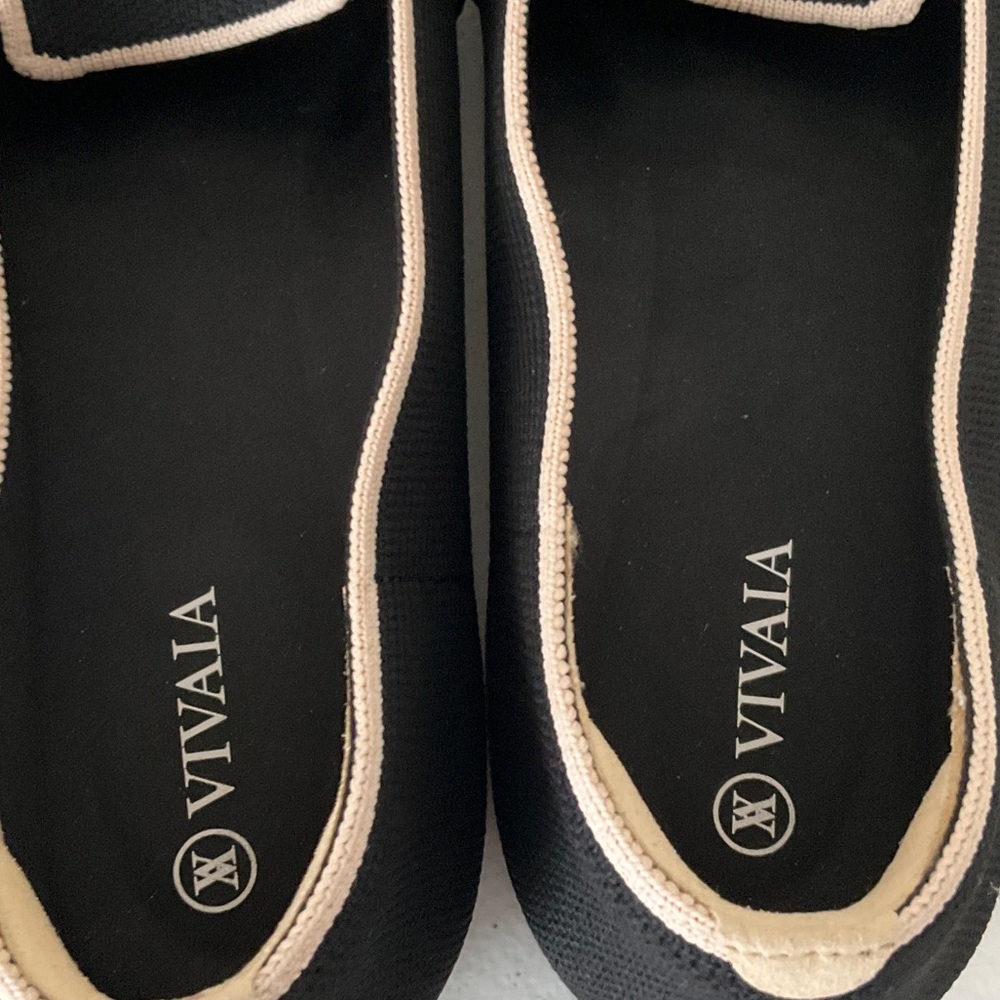 Vivaiia Black and Cream Loafers - Picture 5 of 6